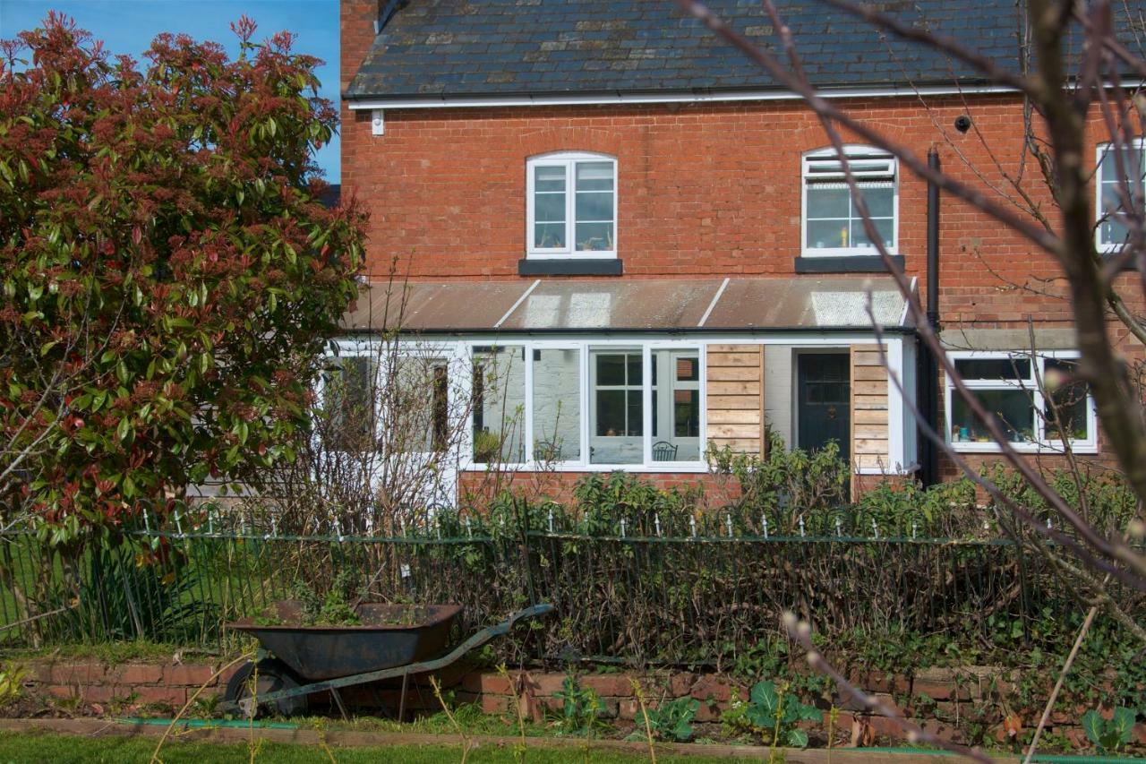 The Old Farm House Hereford Exterior photo